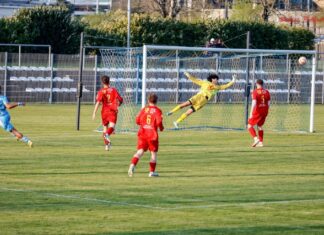 FOOTBALL R.1: Saint-Nazaire AF / Le Mans Villaret (Photos Didier Pollart)